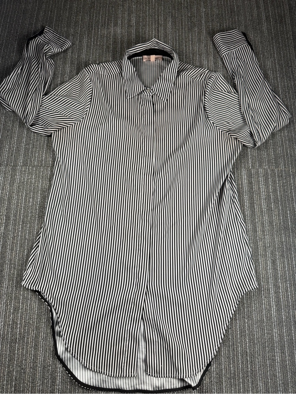 Philosophy Women’s Black & White Vertical Stripe Long Blouse- Classic Collar